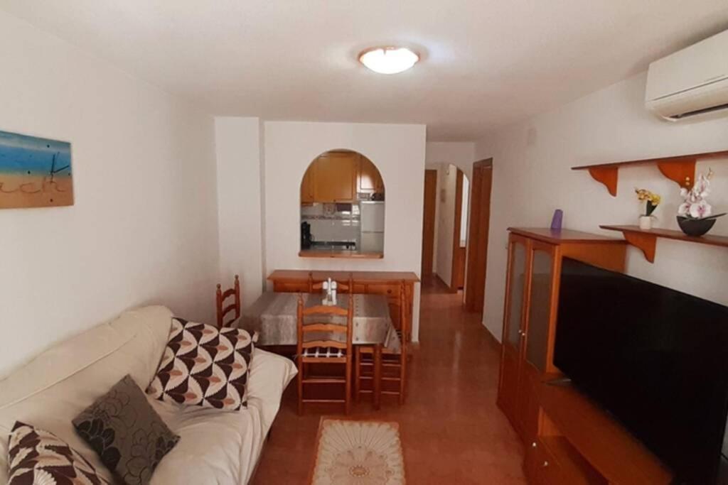Cozy @ 3br Near Promenade! Apartment *