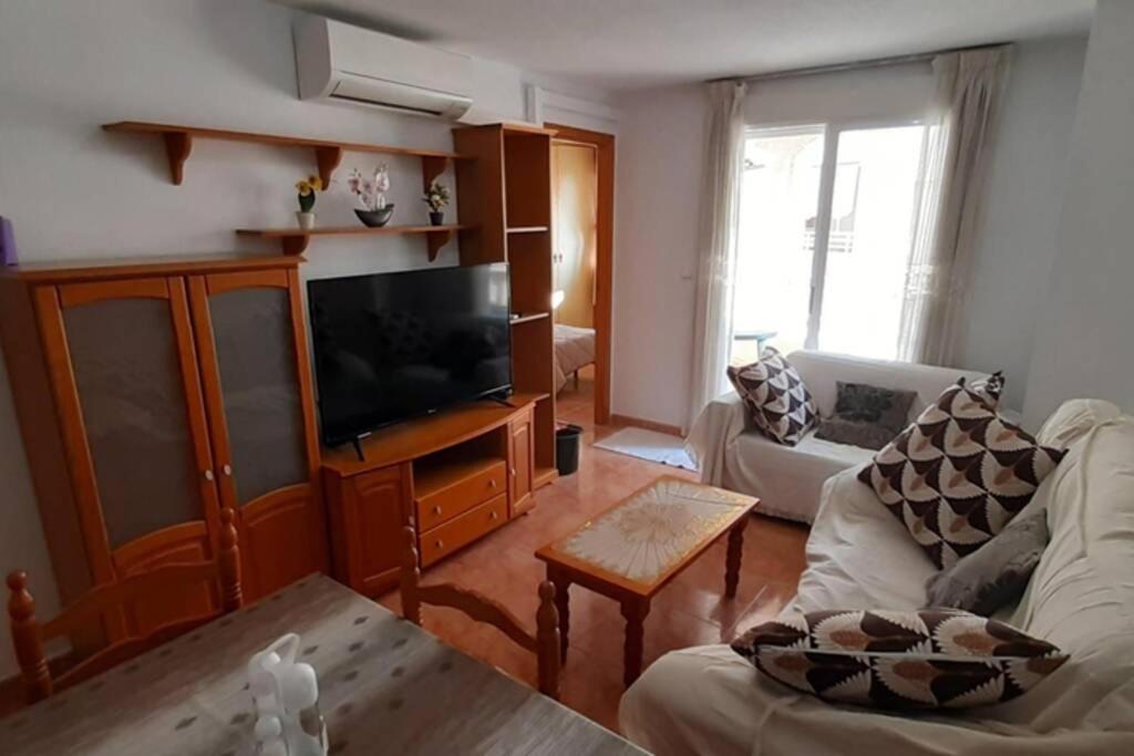 Cozy @ 3br Near Promenade! Apartment Torrevieja